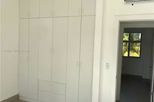 1600 Euclid Ave, Miami Beach, FL 33139 - Photo 9