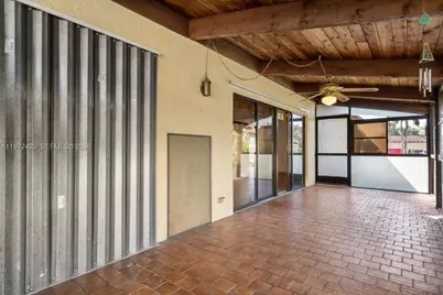 446 Briarwood Cir #1-29, Hollywood, FL 33024 - Photo 35