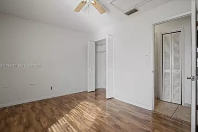 446 Briarwood Cir #1-29, Hollywood, FL 33024 - Photo 25