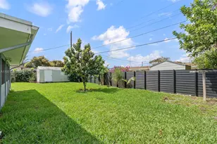 710 N 65th Terrace, Hollywood, FL 33024 - Photo 25