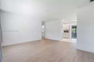 710 N 65th Terrace, Hollywood, FL 33024 - Photo 3