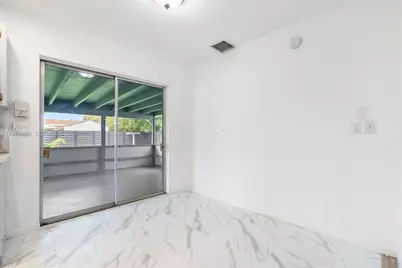 710 N 65th Ter, Hollywood, FL 33024 - Photo 11