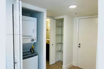 770 Claughton Island Dr #1601, Miami, FL 33131 - Photo 23