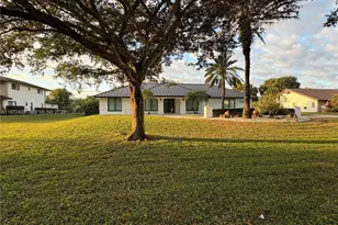 11300 NW 5th St, Plantation, FL 33325 - Photo 9