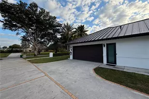 11300 NW 5th St, Plantation, FL 33325 - Photo 23