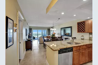 1500 S Ocean Blvd #1408, Lauderdale by the Sea, FL 33062 - Photo 3