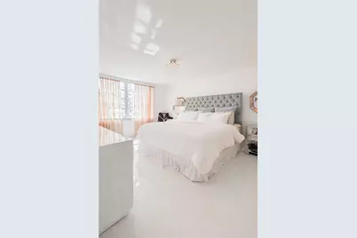 2780 NE 183rd St #1504, Aventura, FL 33160 - Photo 15