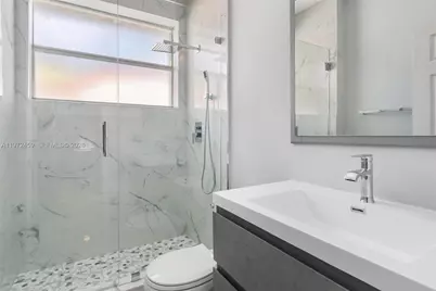 1140 W Bel Aire Dr W #1140, Pembroke Pines, FL 33027 - Photo 23