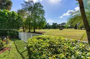 1140 W Bel Aire Dr W, Pembroke Pines, FL 33027 - Photo 29