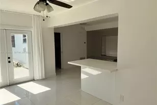 2813 Bahama Dr, Miramar, FL 33023 - Photo 9