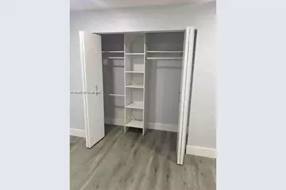 1555 W 44th Pl #247, Hialeah, FL 33012 - Photo 7