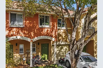 23 SE 3rd Ave, Hallandale Beach, FL 33009 - Photo 25