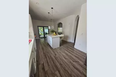 718 SE 12th Ter #., Homestead, FL 33033 - Photo 13