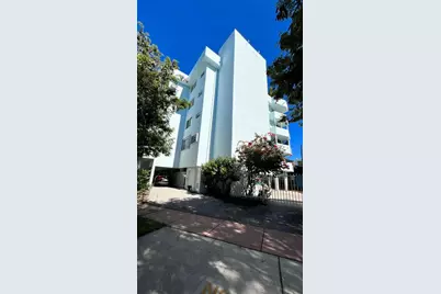 1990 Marseille Dr #407, Miami Beach, FL 33141 - Photo 9