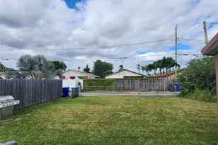 2623 Harding St, Hollywood, FL 33020 - Photo 9