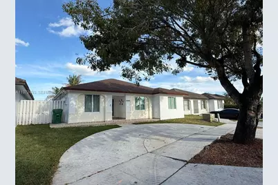 28305 SW 136th Ave, Homestead, FL 33033 - Photo 1