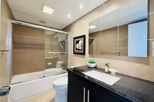 3140 S Ocean Dr, Hallandale Beach, FL 33009 - Photo 37