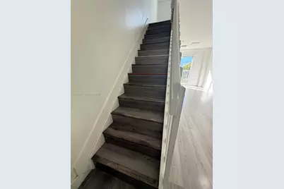 821 SW 2nd St #6, Miami, FL 33130 - Photo 3