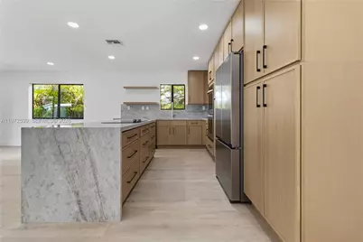 16910 SW 121st Ave, Miami, FL 33177 - Photo 5