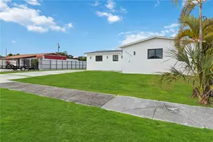 16910 SW 121st Ave, Miami, FL 33177 - Photo 37