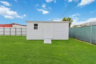 16910 SW 121st Ave, Miami, FL 33177 - Photo 33