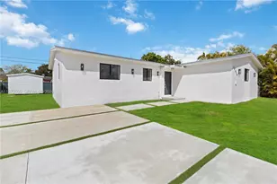 16910 SW 121st Ave, Miami, FL 33177 - Photo 3