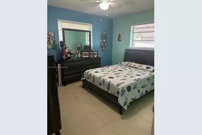 1720 SW 87th Ave, Miami, FL 33165 - Photo 7