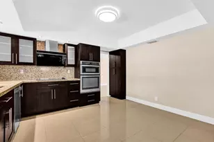 5113 McKinley St, Hollywood, FL 33021 - Photo 9