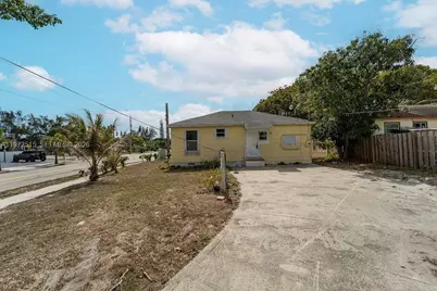 803 36th St, West Palm Beach, FL 33407 - Photo 7