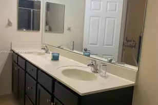 3392 W 90th Terrace, Hialeah, FL 33018 - Photo 11