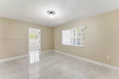 18049 SW 152nd Ave, Miami, FL 33187 - Photo 17