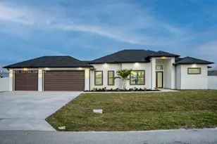 9 NW 12th Pl, Cape Coral, FL 33993 - Photo 3