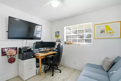 3221 NW 12th Pl, Lauderhill, FL 33311 - Photo 13