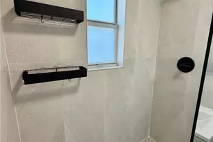 11 Sidonia, Coral Gables, FL 33134 - Photo 5