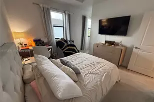 20378 NW 6th Ave, Miami Gardens, FL 33169 - Photo 9