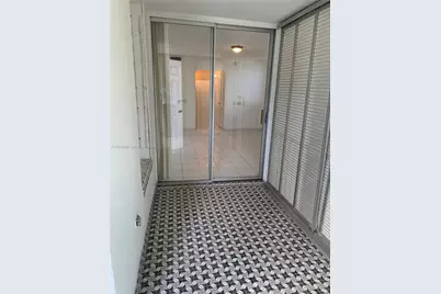 2861 Leonard Dr #F301, Aventura, FL 33160 - Photo 17