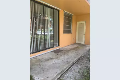 400 Commodore #107, Plantation, FL 33325 - Photo 7