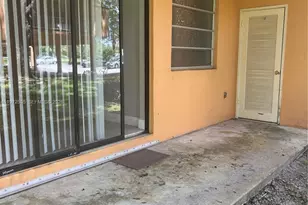 400 Commodore, Plantation, FL 33325 - Photo 7