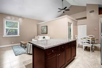 13161 N 179th Ct N, Jupiter, FL 33478 - Photo 11