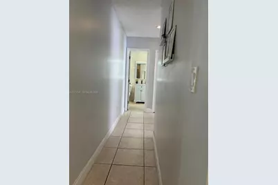 7851 NW 34th Pl, Davie, FL 33024 - Photo 15