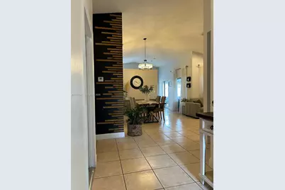 7851 NW 34th Pl, Davie, FL 33024 - Photo 9