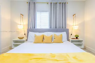 1836 NW 16th Terrace, Miami, FL 33125 - Photo 9