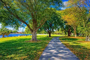 15285 SW 107th Ln, Miami, FL 33196 - Photo 11