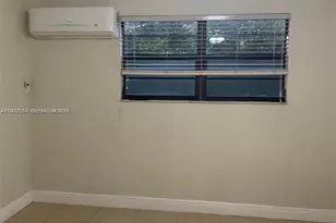6743 SW 15th St, Miami, FL 33144 - Photo 7