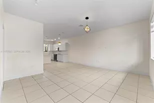 4546 NW 83rd Ave, Doral, FL 33166 - Photo 15