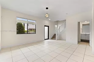 4546 NW 83rd Ave, Doral, FL 33166 - Photo 7