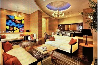 253 NE 2nd St #608, Miami, FL 33132 - Photo 9