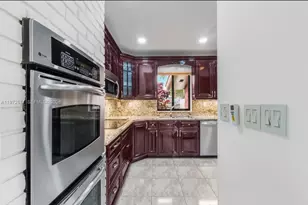 811 N Highland Dr, Hollywood, FL 33021 - Photo 41