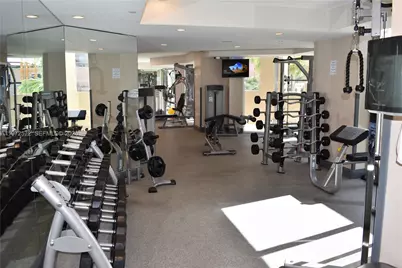 17555 Collins Ave #406, Sunny Isles Beach, FL 33160 - Photo 23