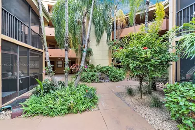 15575 N Miami Lakeway N #305, Miami Lakes, FL 33014 - Photo 23